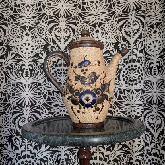 9" Netzi Pottery Teapot Mexico - Picture 1 of 6